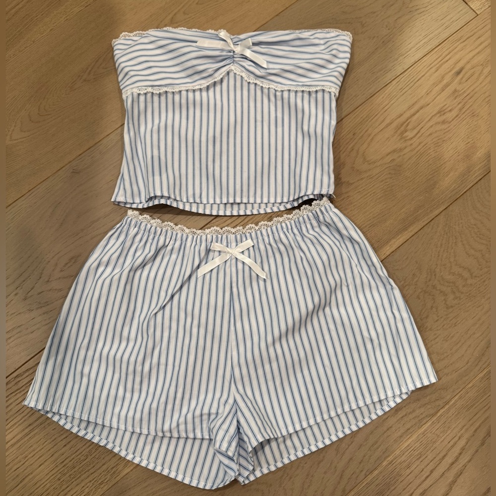 Princess Polly “Into The Groove Strapless Top Blue Stripe Set” size 2